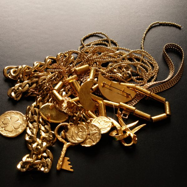 Jewelry in a more dramatic lighting